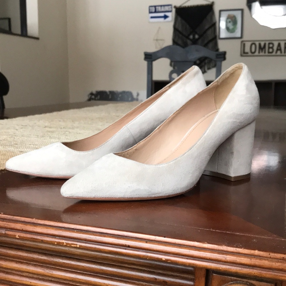 Gorgeous off white chunky heels